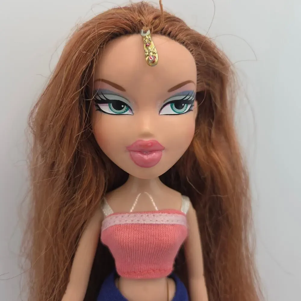 Vintage 2006 Bratz Genie Magic Meygan with Original Skirt
